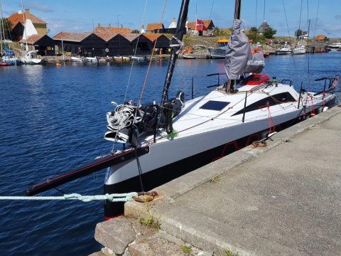 Playtime family sailing summer