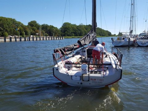 Playtime family sailing with kids