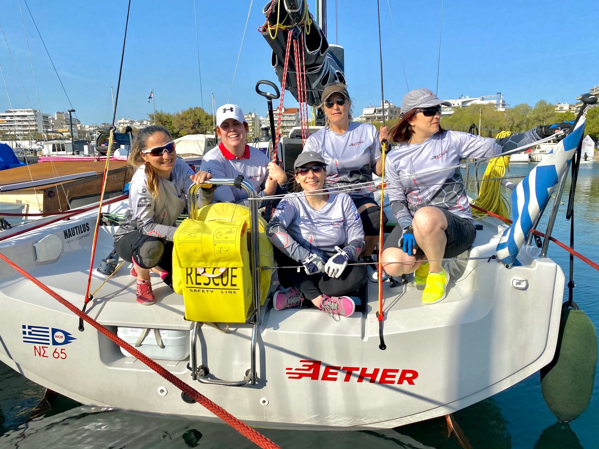 Evi Delidou and the girls Offshore Racing Crew 